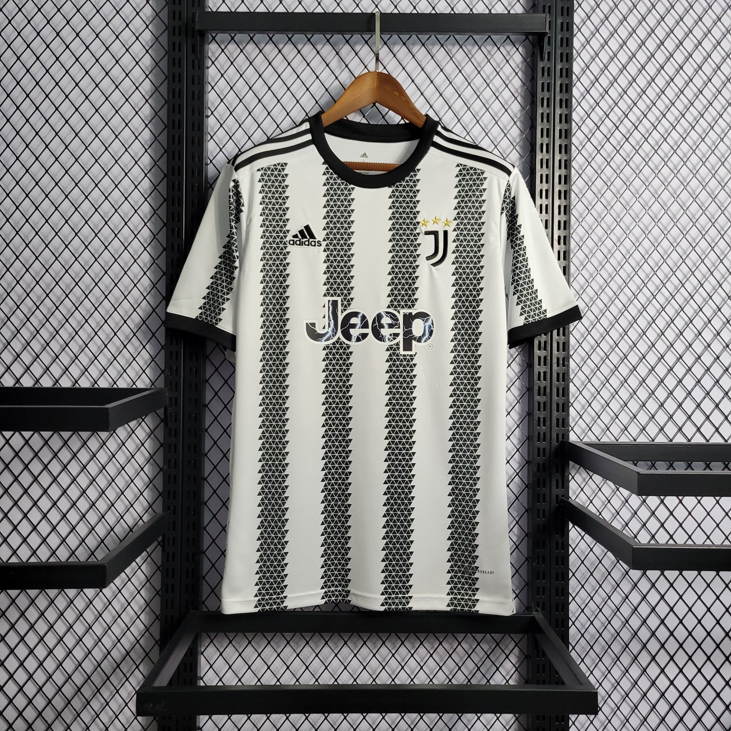 Juventus 22/23 Home Shirt