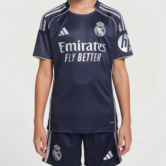 סט ילדים רשמי ריאל מדריד חוץ 25/26