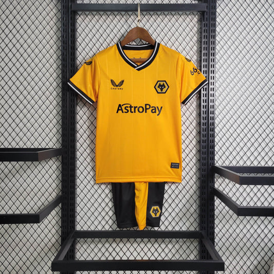 Wolverhampton Wanderers Kids Set