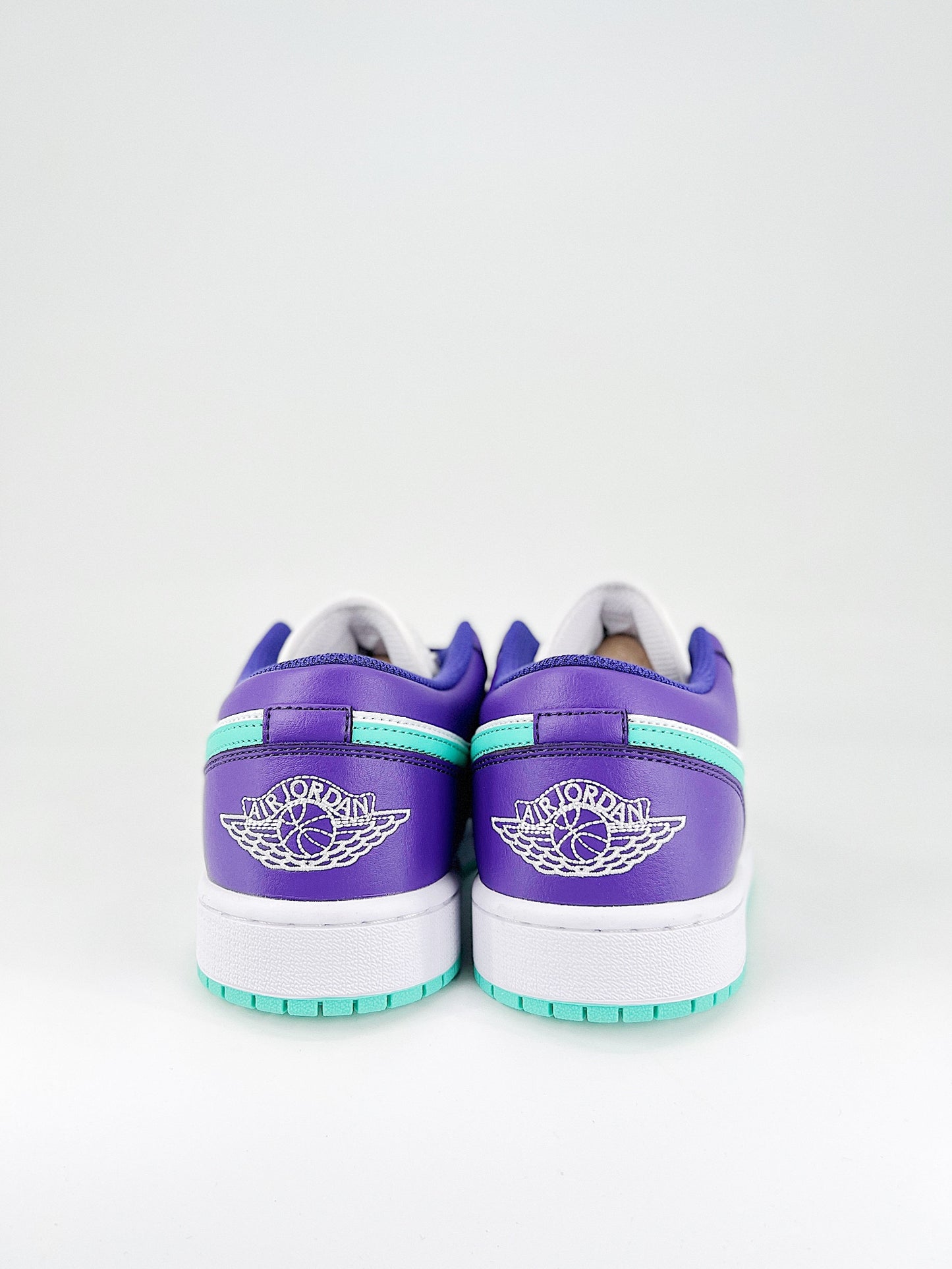 Jordan 1 Low SE Psychic Purple Hyper Jade