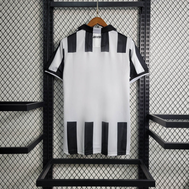 Juventus 14/15 Home Shirt