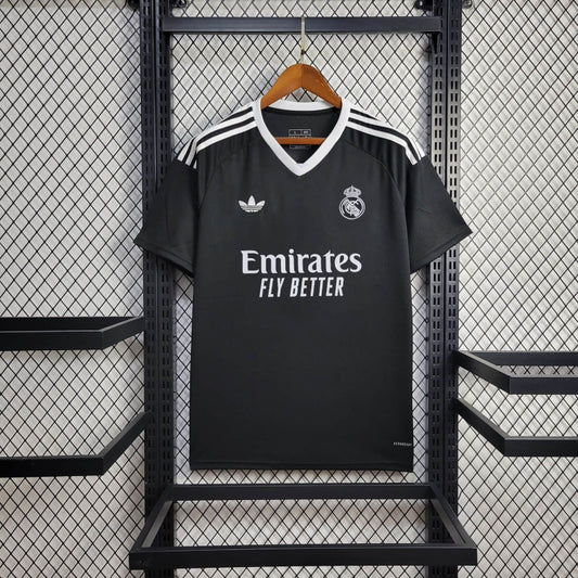 Real Madrid 24/25 Goalkeeper Shirt