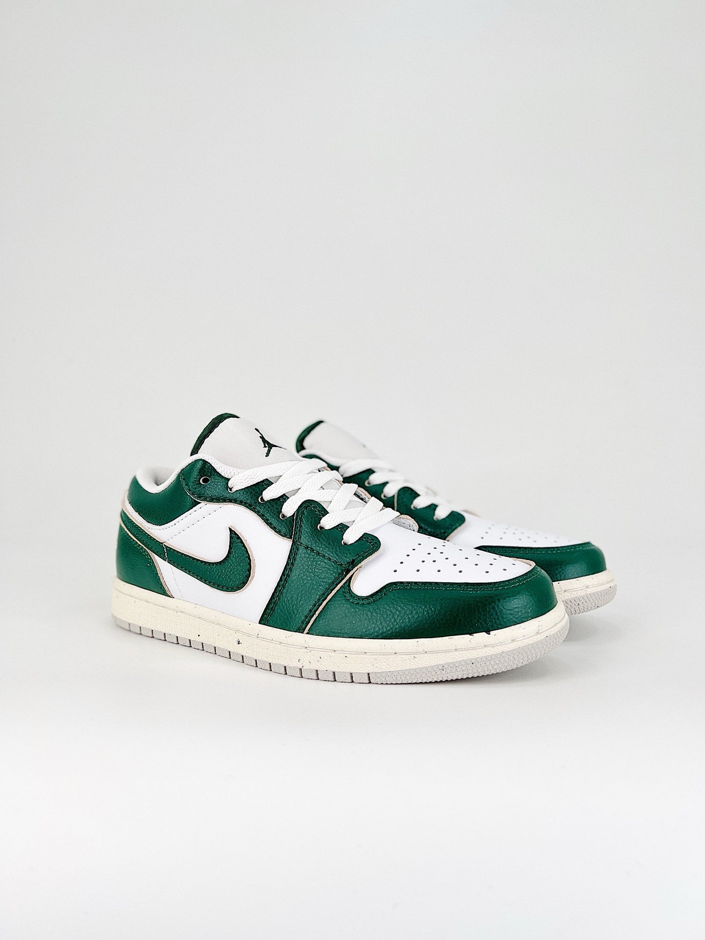 Jordan 1 Low Oxidized Green