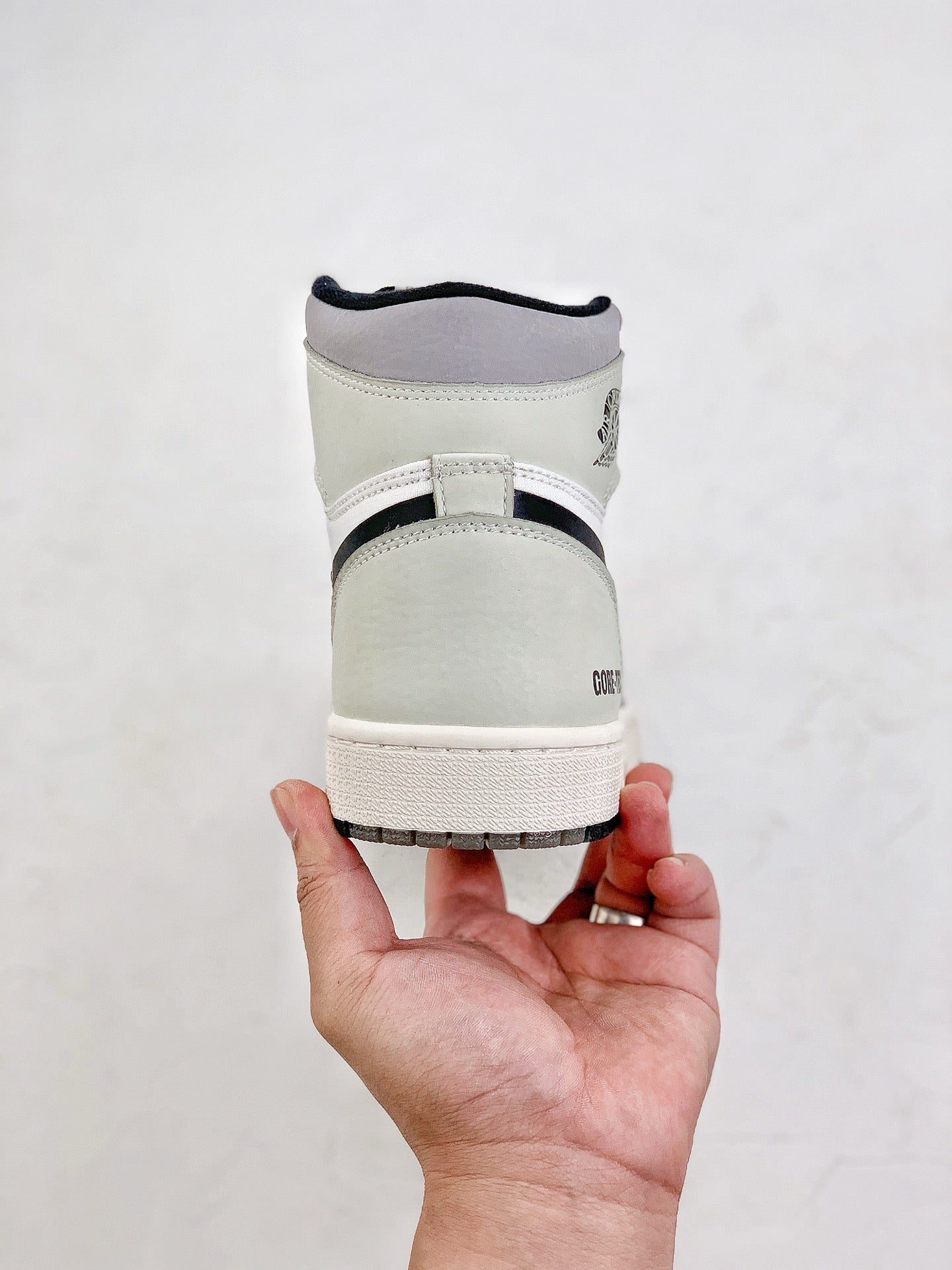 Jordan 1 High Element GORE-TEX Light Bone