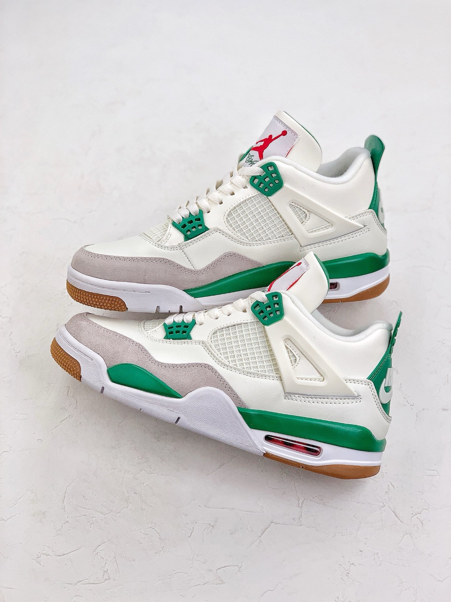 Air Jordan 4 Retro Green