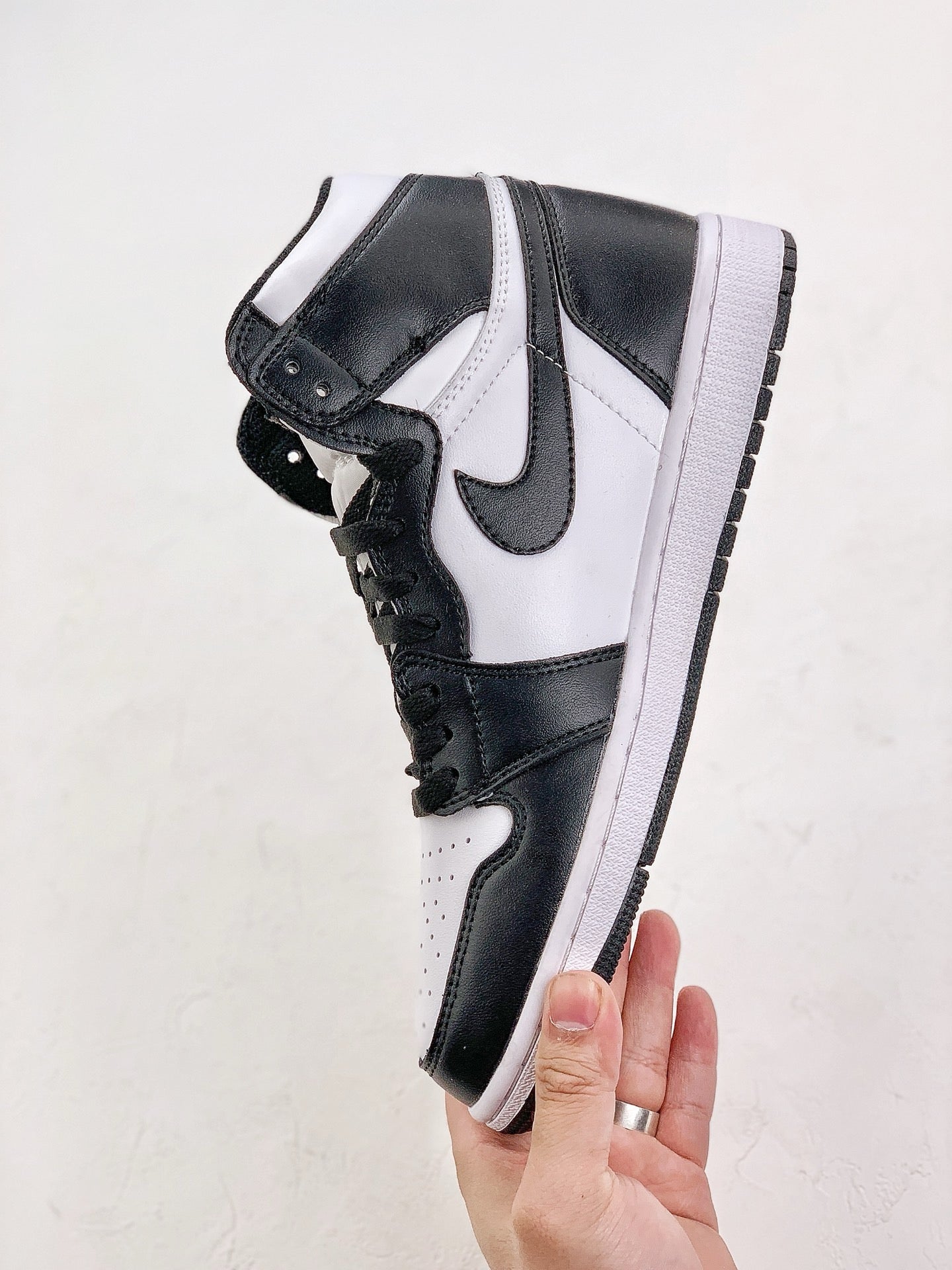 Jordan 1 Retro High Golf Black White