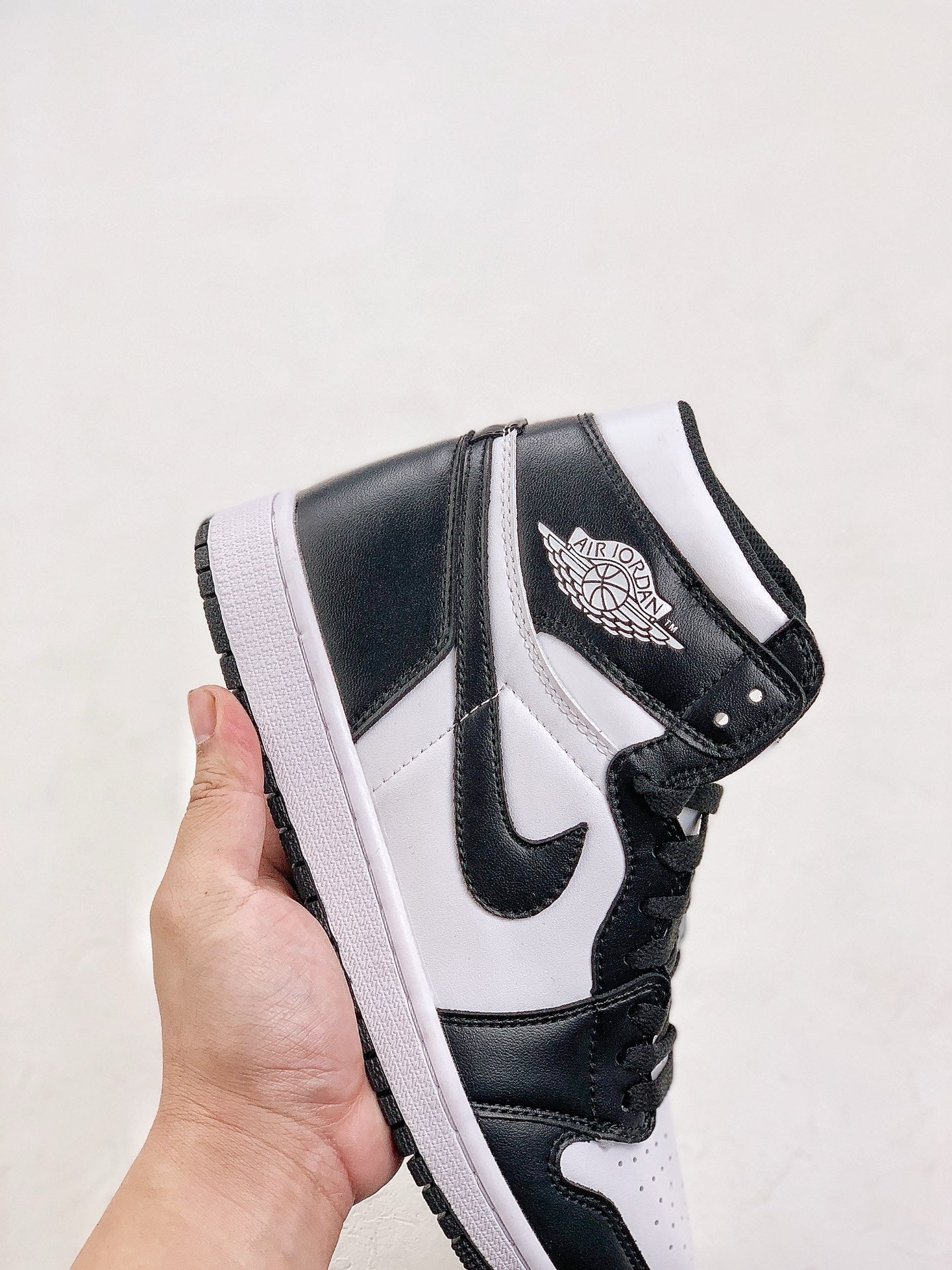 Jordan 1 Retro High Golf Black White