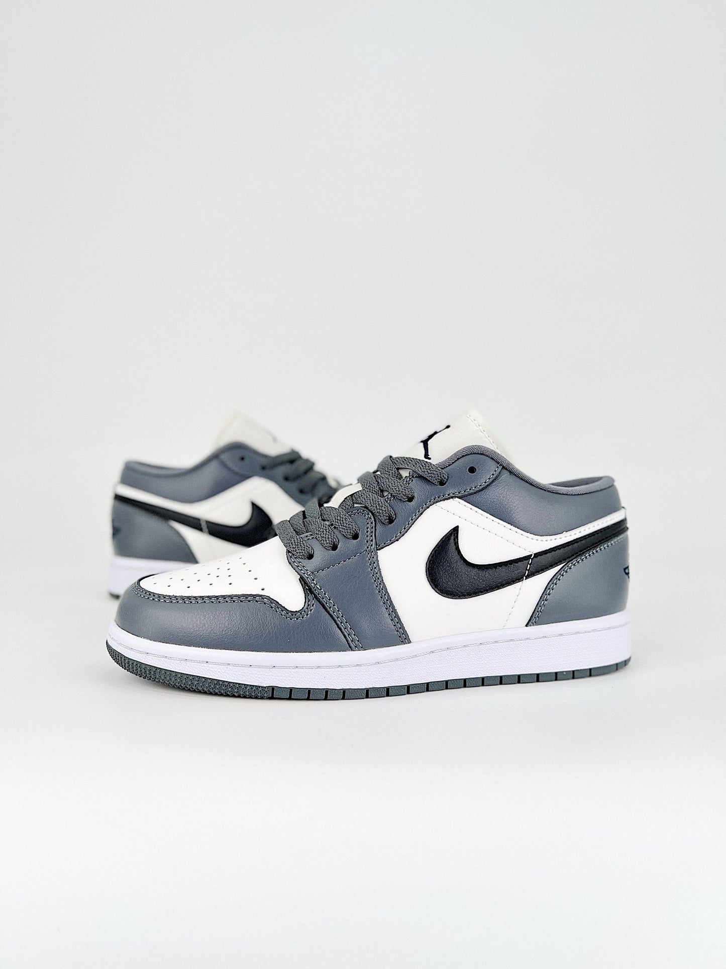 Air Jordan 1 Low Dark Gray