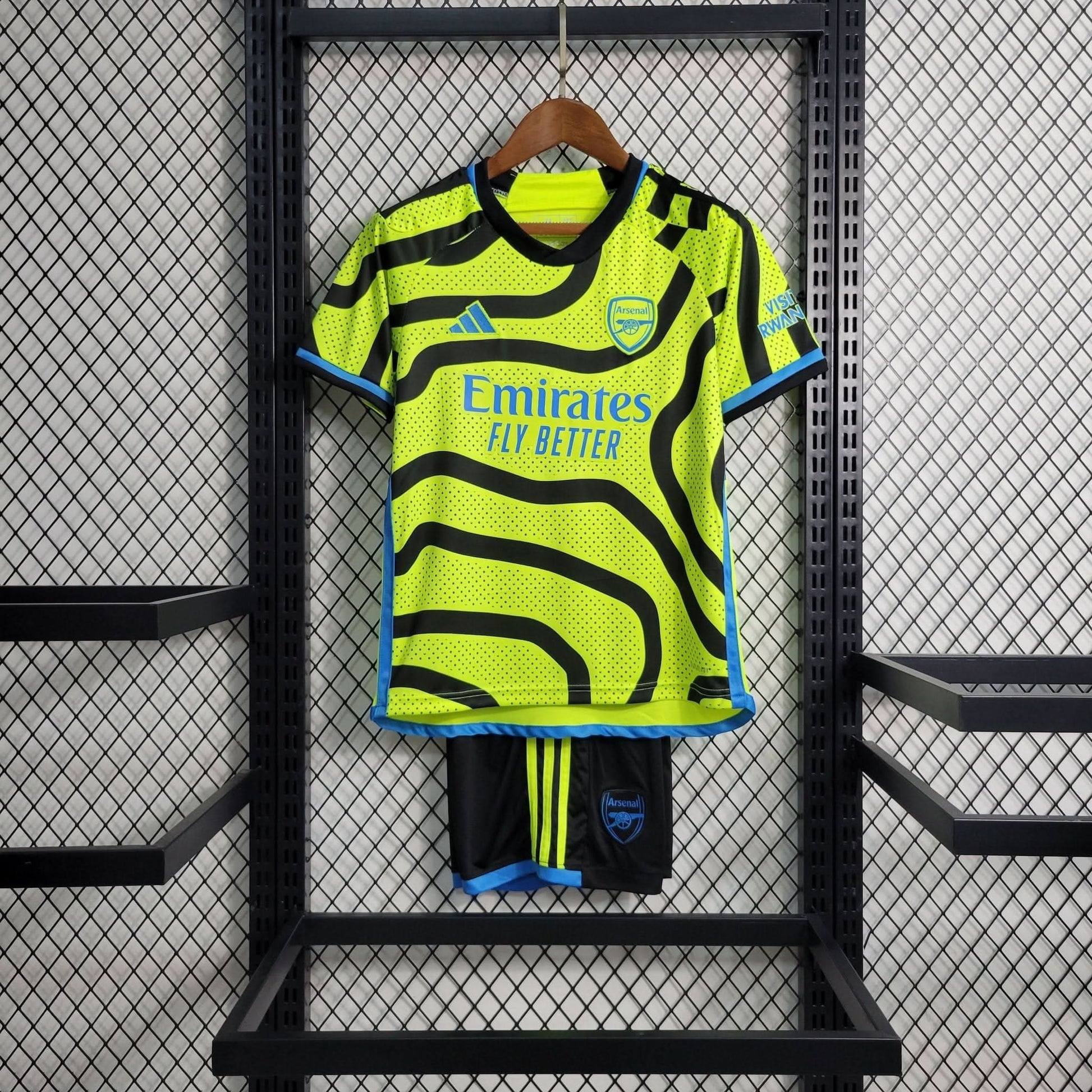 Arsenal Away 23/24 Kids Set - TheFutbolistaCloset