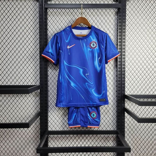 Chelsea 24/25 Home Kids Set - TheFutbolistaCloset
