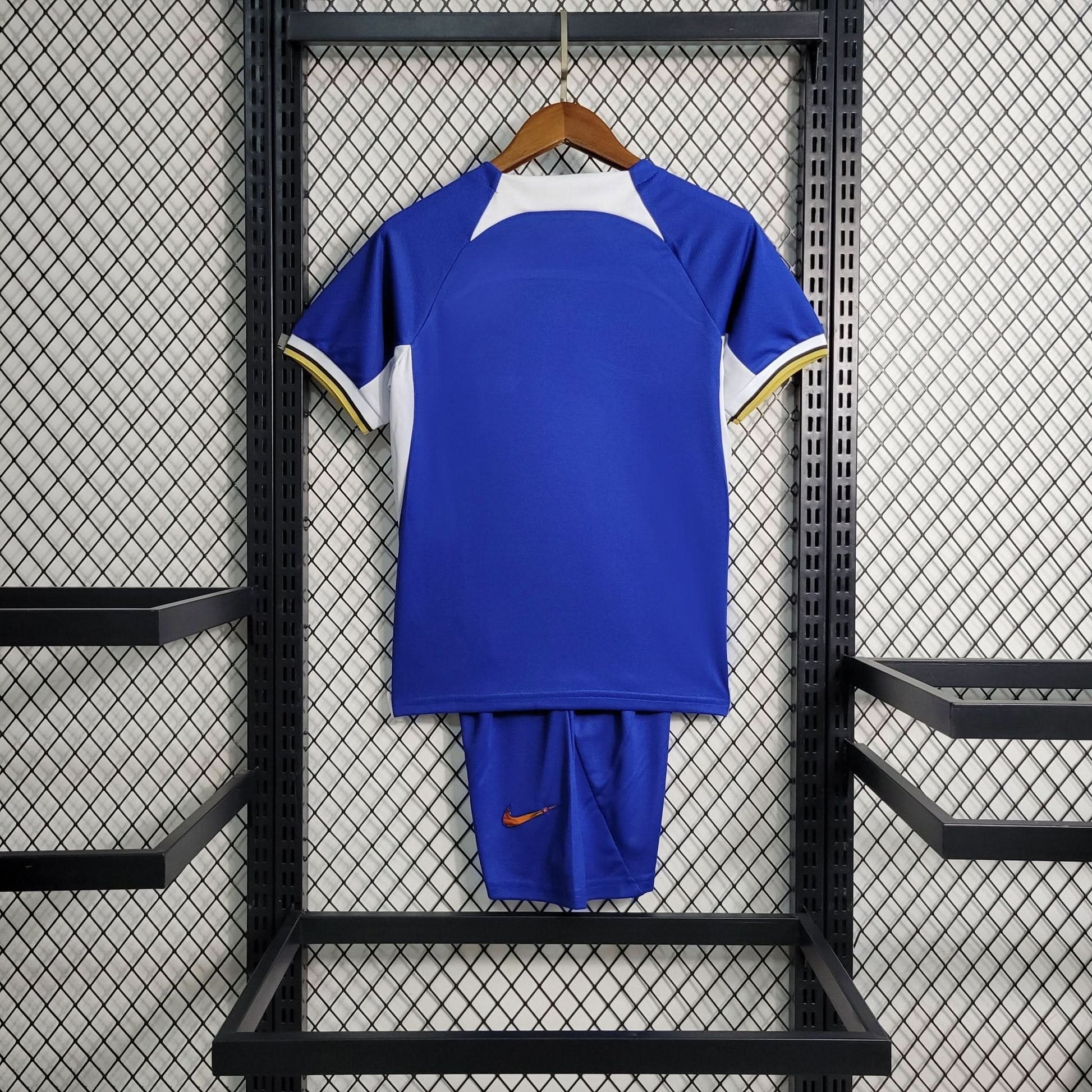 Chelsea Home 23/24 Kids Set - TheFutbolistaCloset