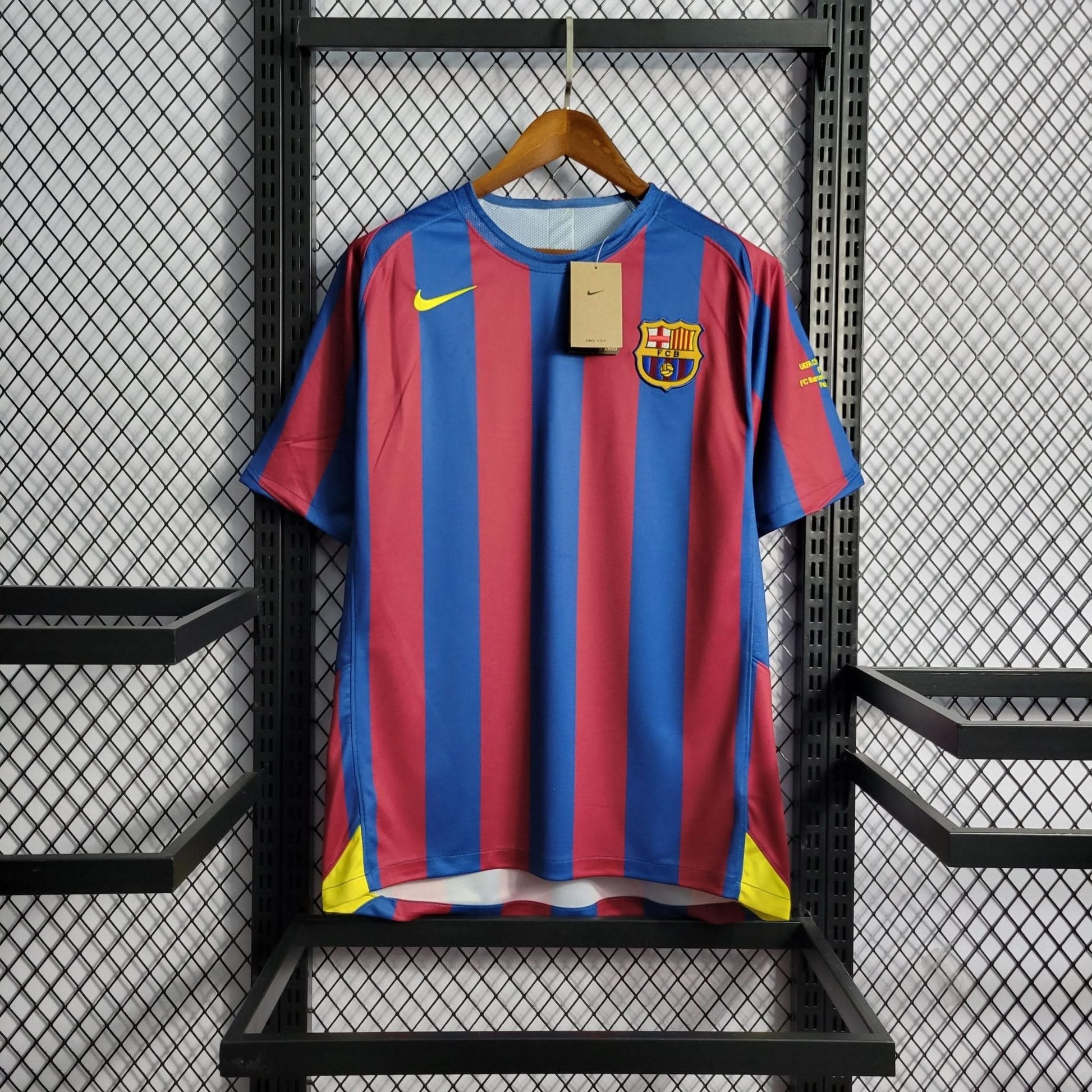 FCBarcelona 05/06 Home Shirt - TheFutbolistaCloset
