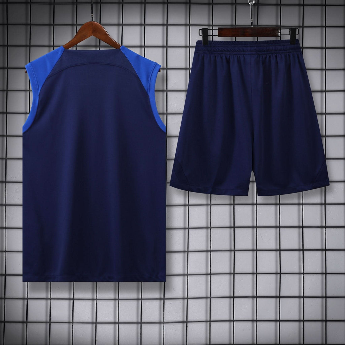 גופיית אימון אל נאסר 23/24 כחולה - TheFutbolistaCloset