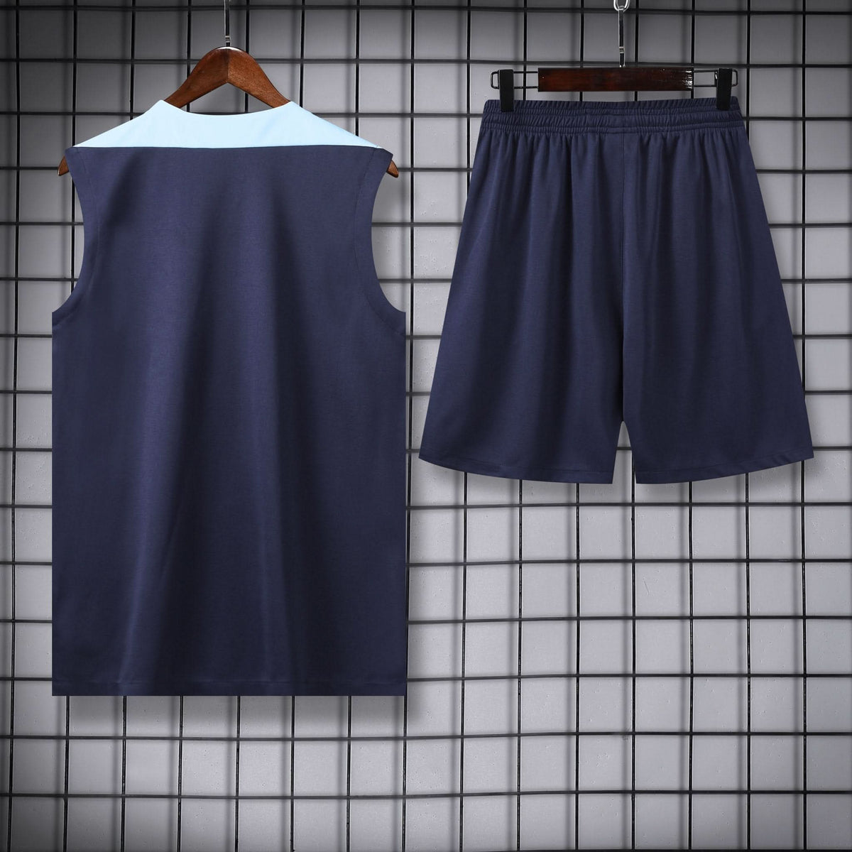 גופיית אימון צרפת כחולה כהה - TheFutbolistaCloset