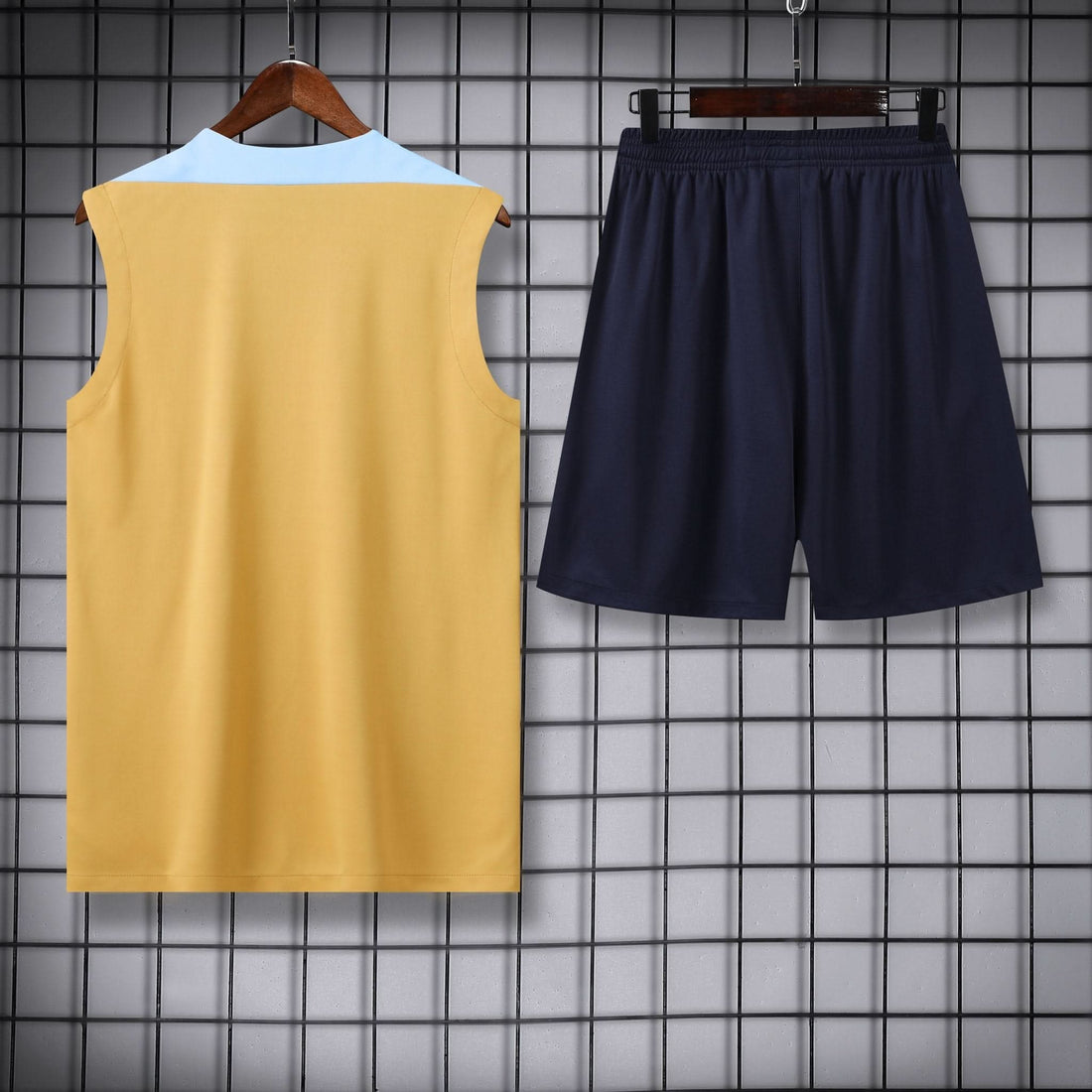 גופיית אימון צרפת זהובה תכלת - TheFutbolistaCloset