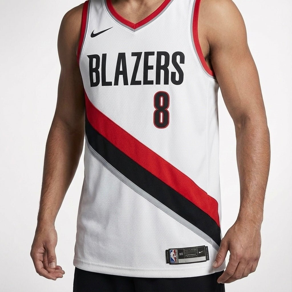 גופיית משחק רשמית פורטלנד טרייל בלייזרס לבנה - TheFutbolistaCloset