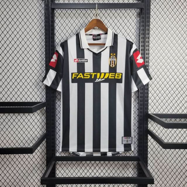 Juventus 01/02 Home Shirt - TheFutbolistaCloset