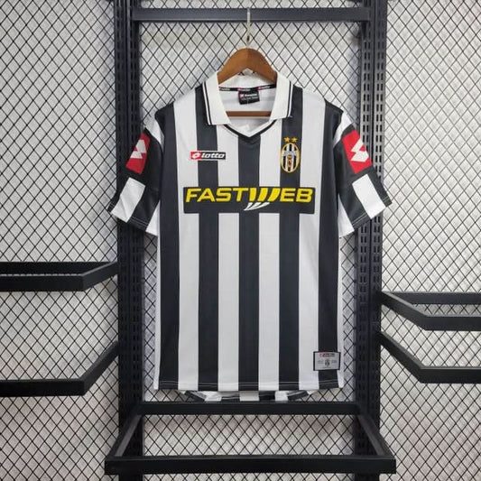 Juventus 01/02 Home Shirt - TheFutbolistaCloset