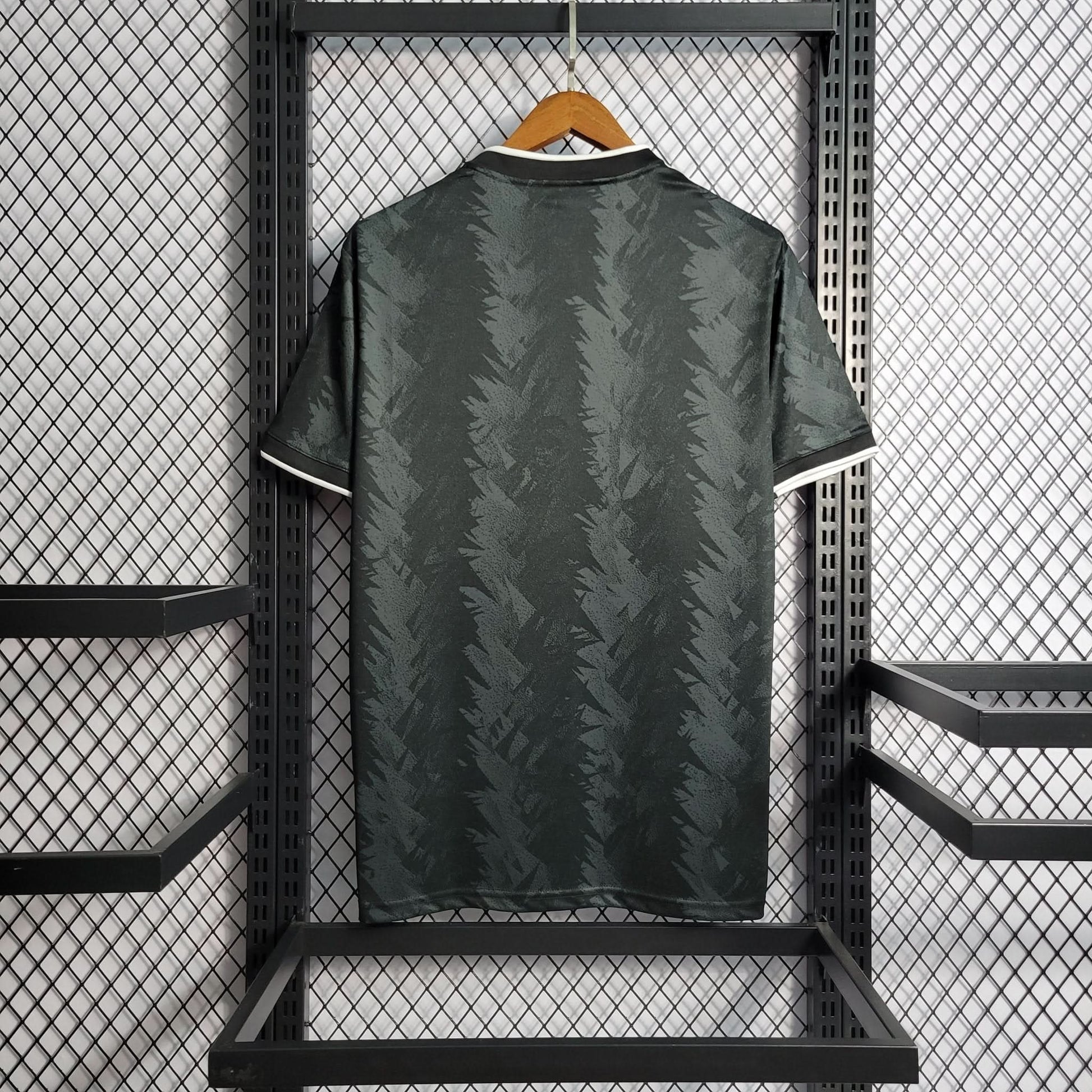 Juventus 22/23 Away Shirt - TheFutbolistaCloset
