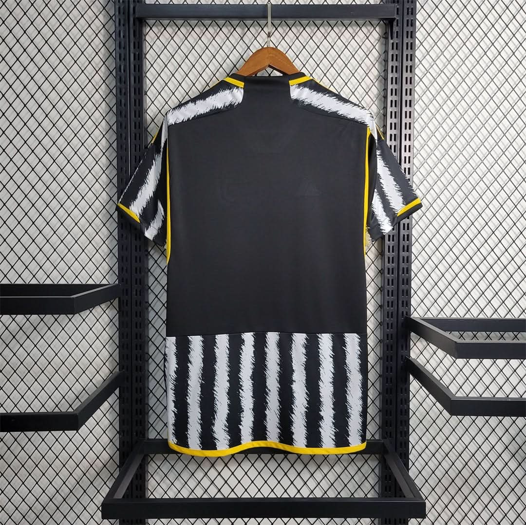 Juventus 23/24 Home Shirt - TheFutbolistaCloset