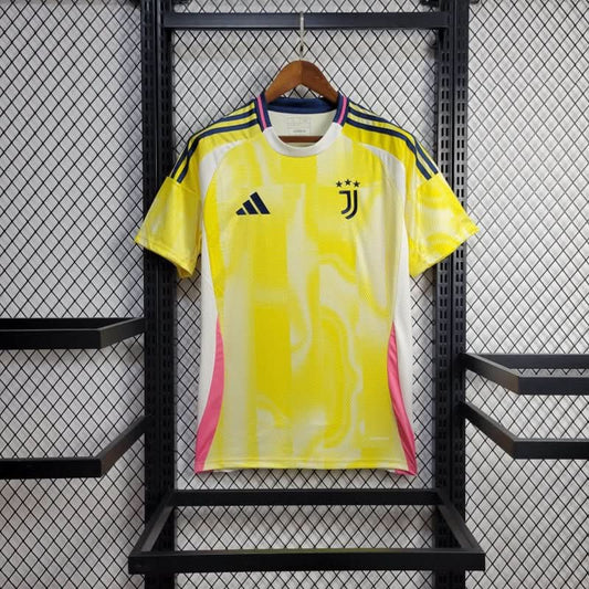 Juventus 24/25 Away Shirt - TheFutbolistaCloset