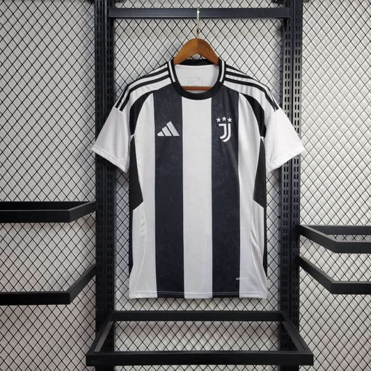 Juventus 24/25 Home Shirt - TheFutbolistaCloset