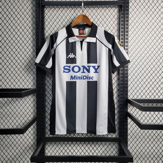Juventus 97/98 Home Shirt - TheFutbolistaCloset