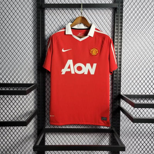 Manchester United 10/11 Home Shirt - TheFutbolistaCloset