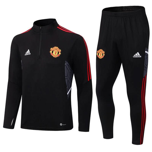 Manchester United 23/24 Black Training Set - TheFutbolistaCloset