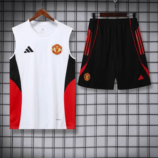 Manchester United 25/26 White Training Shirt - TheFutbolistaCloset