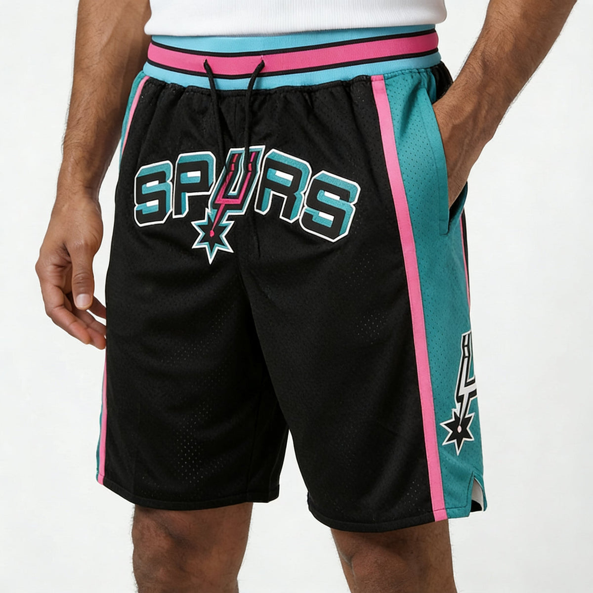 מכנסיי ג׳אסט דון סאן אנטוניו ספרס בצבע שחור - TheFutbolistaCloset