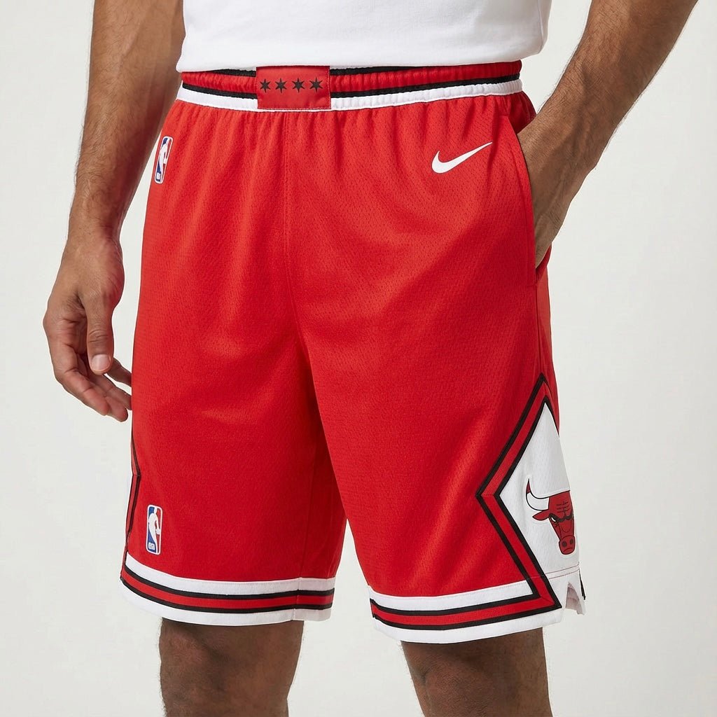 מכנסיי משחק רשמיים שיקגו בולס בצבע אדום - TheFutbolistaCloset