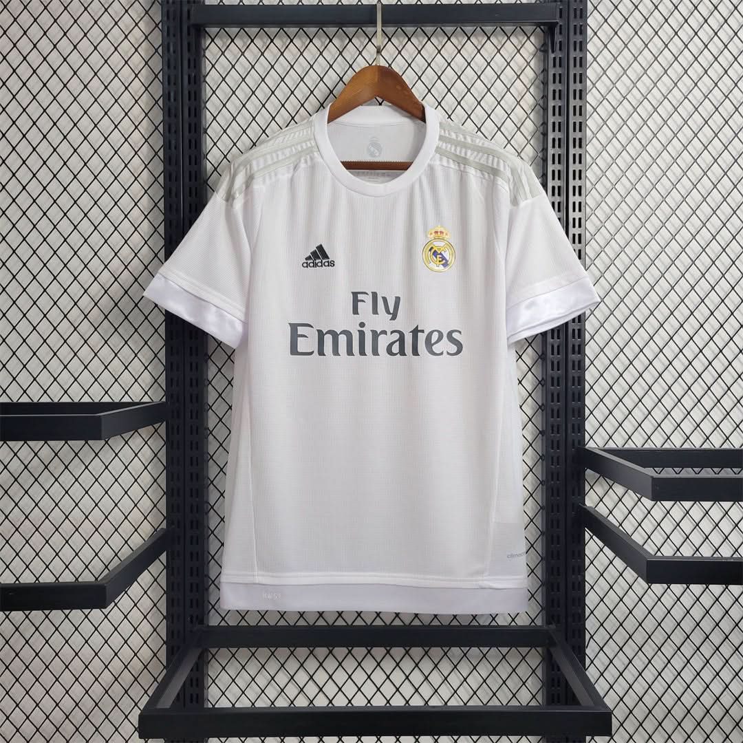 Real Madrid 15/16 Home Shirt - TheFutbolistaCloset