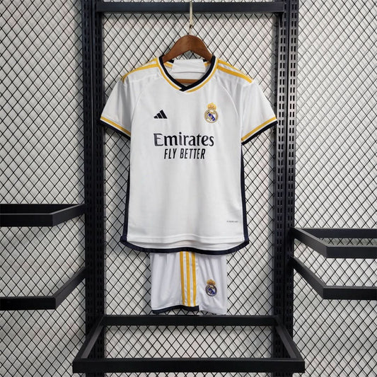 Real Madrid 23/24 Home Kids Set - TheFutbolistaCloset