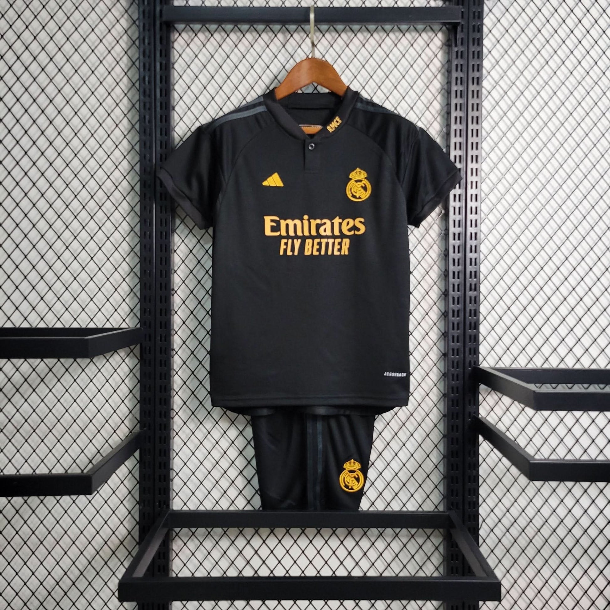 Real Madrid 23/24 Third Kids Set - TheFutbolistaCloset