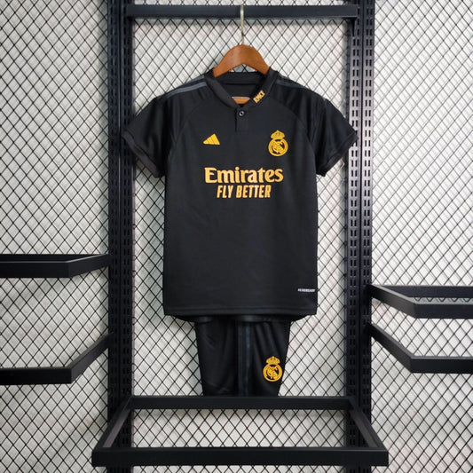 Real Madrid 23/24 Third Kids Set - TheFutbolistaCloset