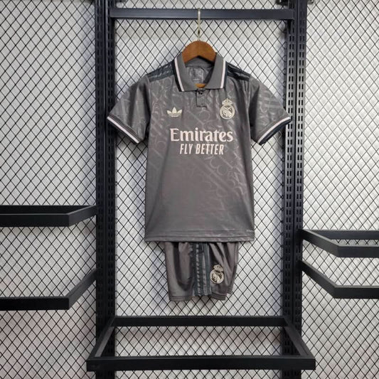 Real Madrid 24/25 Third Kids Set - TheFutbolistaCloset