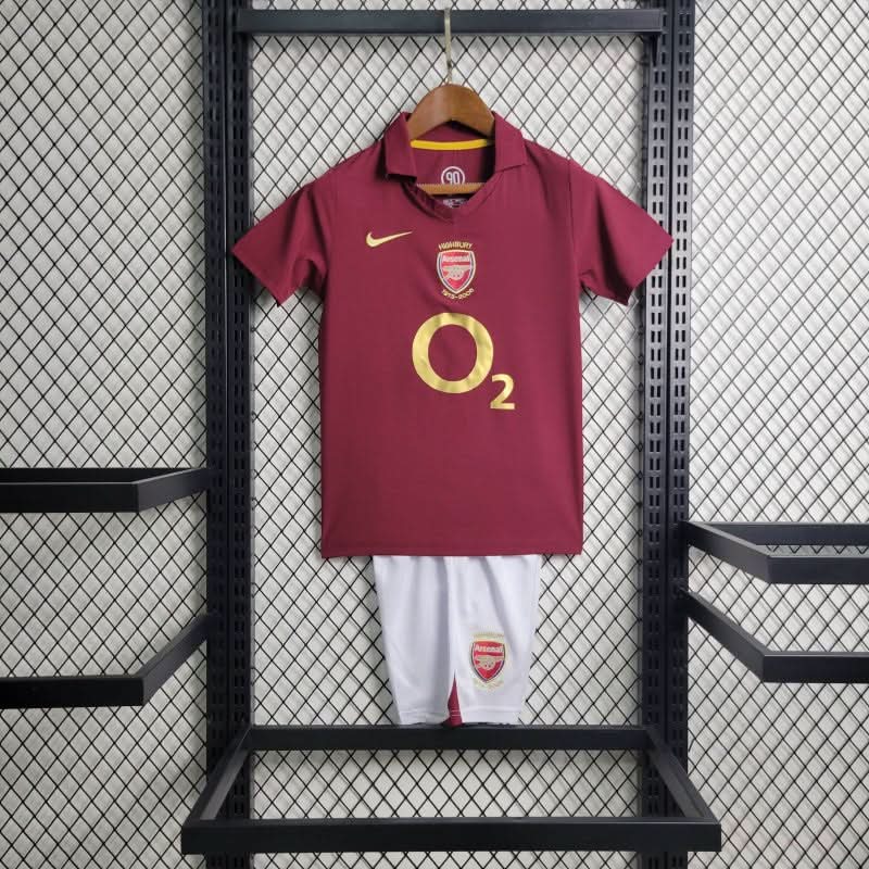 סט ילדים ארסנל חוץ 05/06 - TheFutbolistaCloset