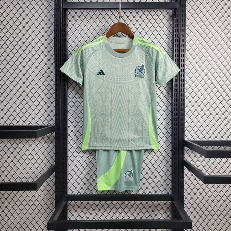 סט ילדים נבחרת מקסיקו חוץ 2024 - TheFutbolistaCloset