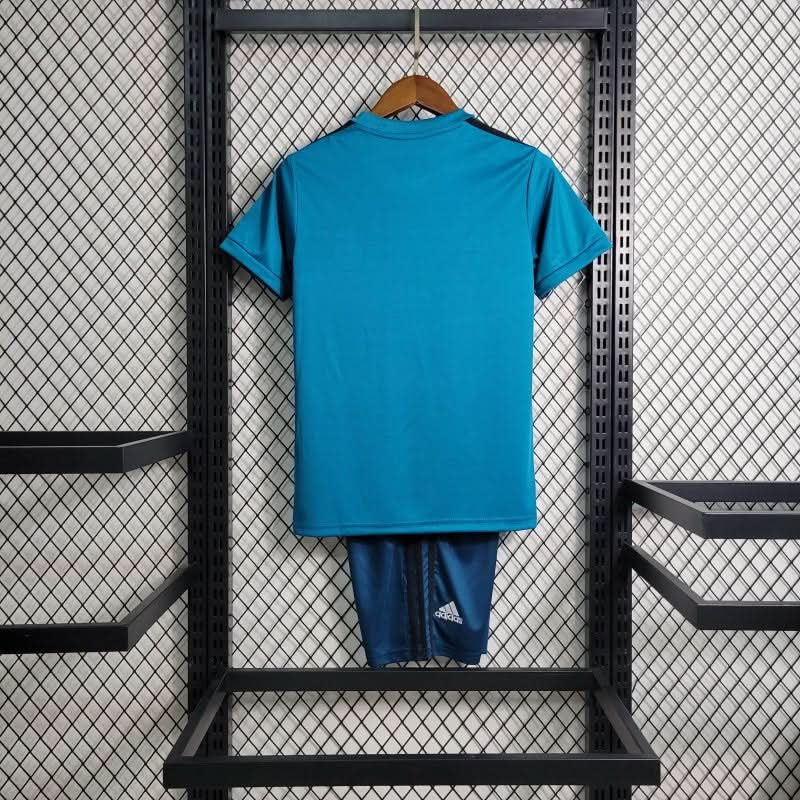 סט ילדים רשמי ריאל מדריד שלישית 17/18 - TheFutbolistaCloset