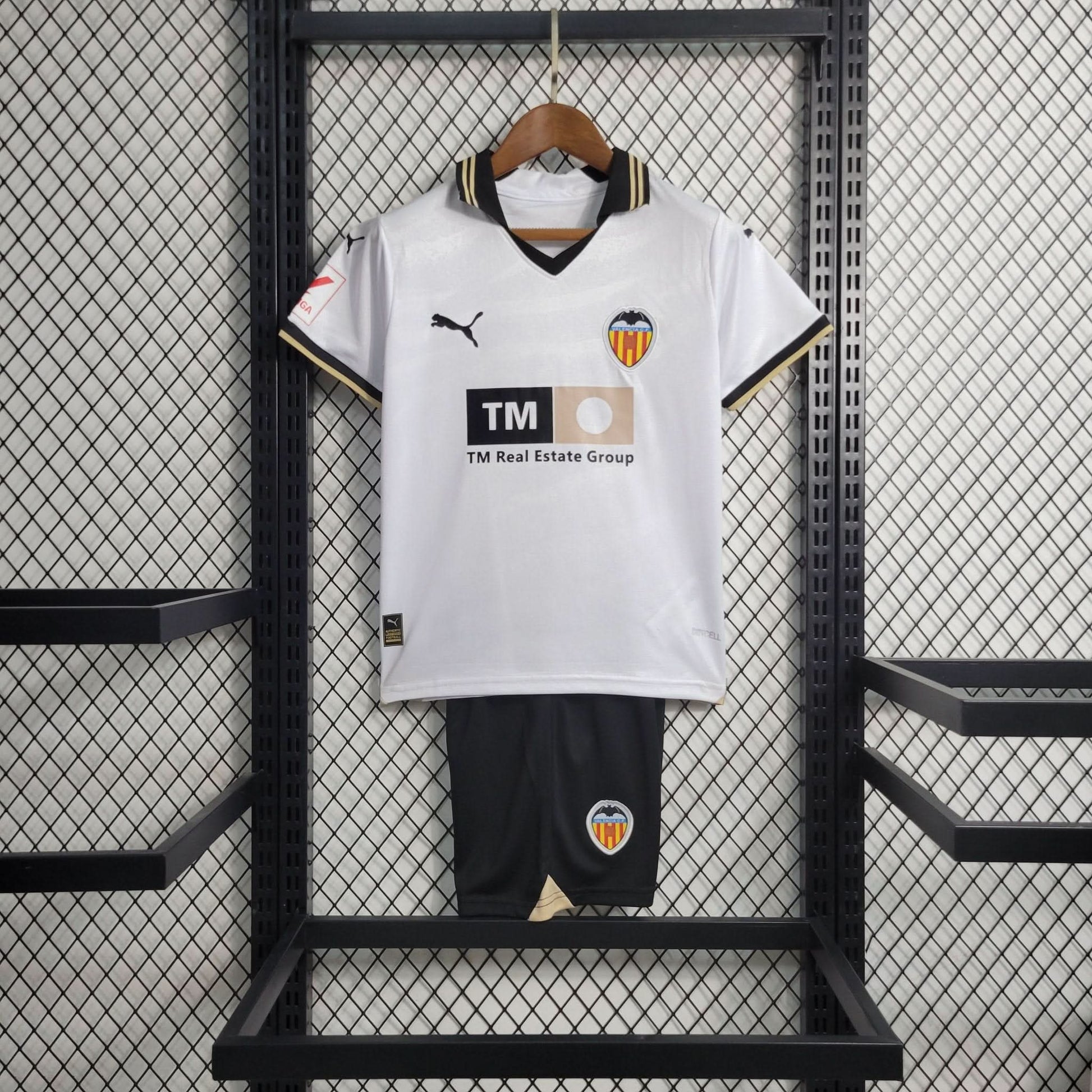 Valencia 23/24 Home Kids Set - TheFutbolistaCloset