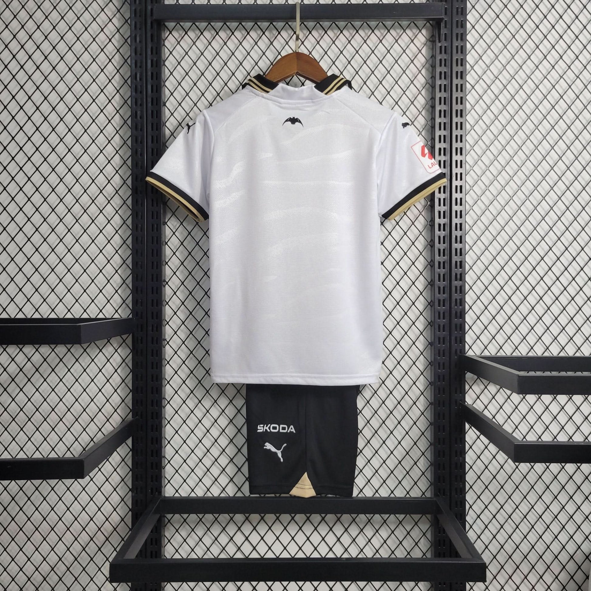 Valencia 23/24 Home Kids Set - TheFutbolistaCloset