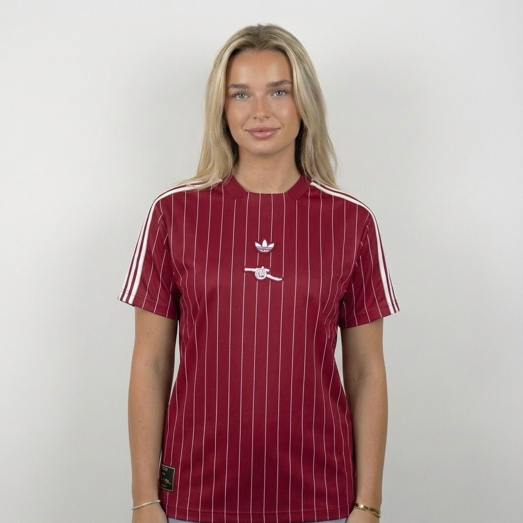 חולצת טי שרט ארסנל | Originals Terrace - TheFutbolistaCloset