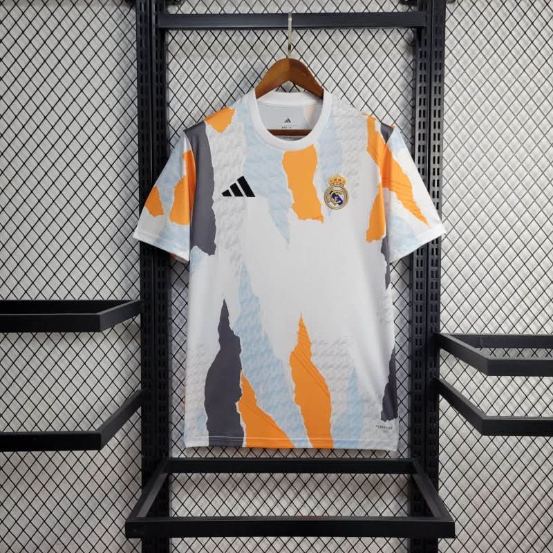 חולצת חימום ריאל מדריד 24/25 - TheFutbolistaCloset