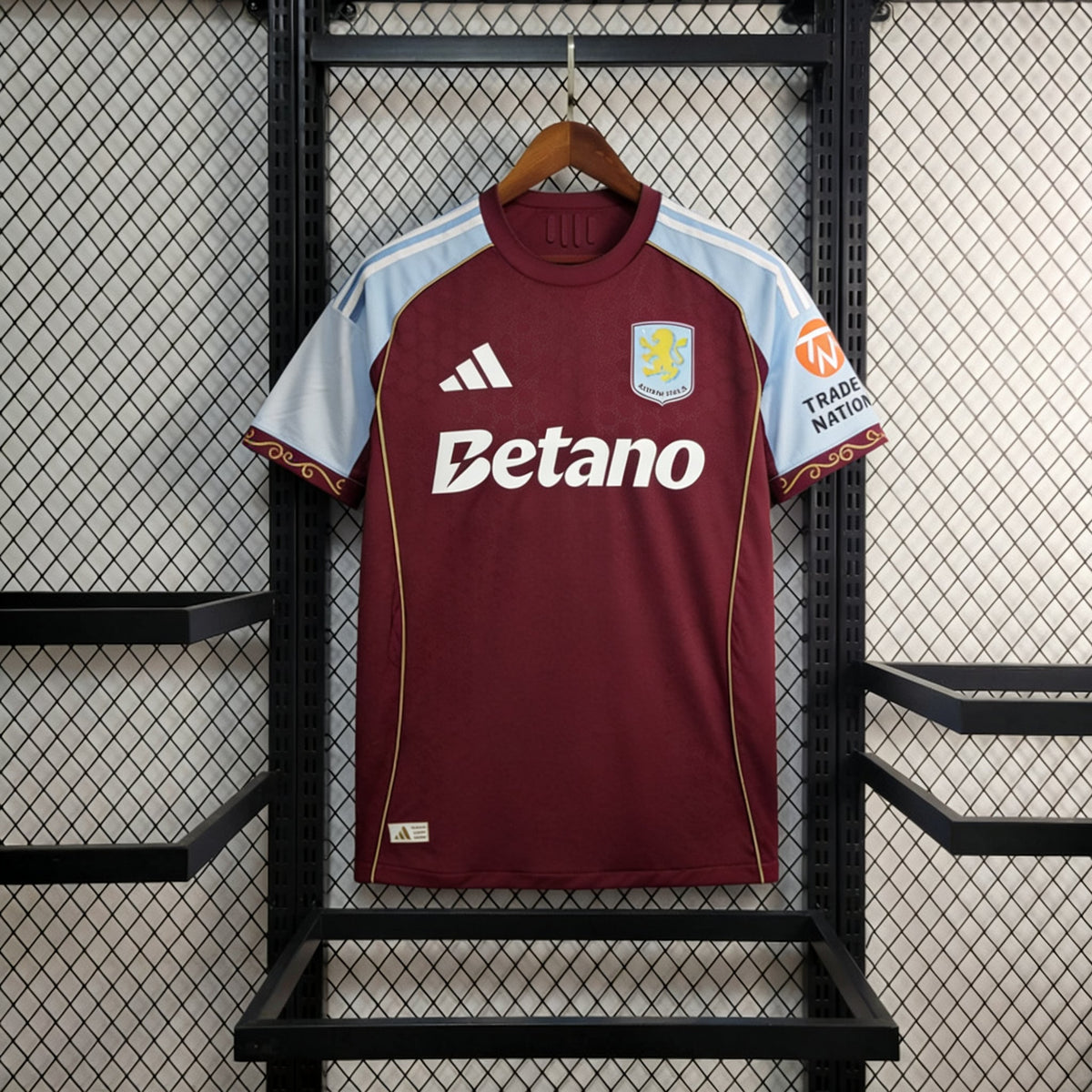 חולצת משחק רשמית אסטון וילה בית 25/26 - TheFutbolistaCloset