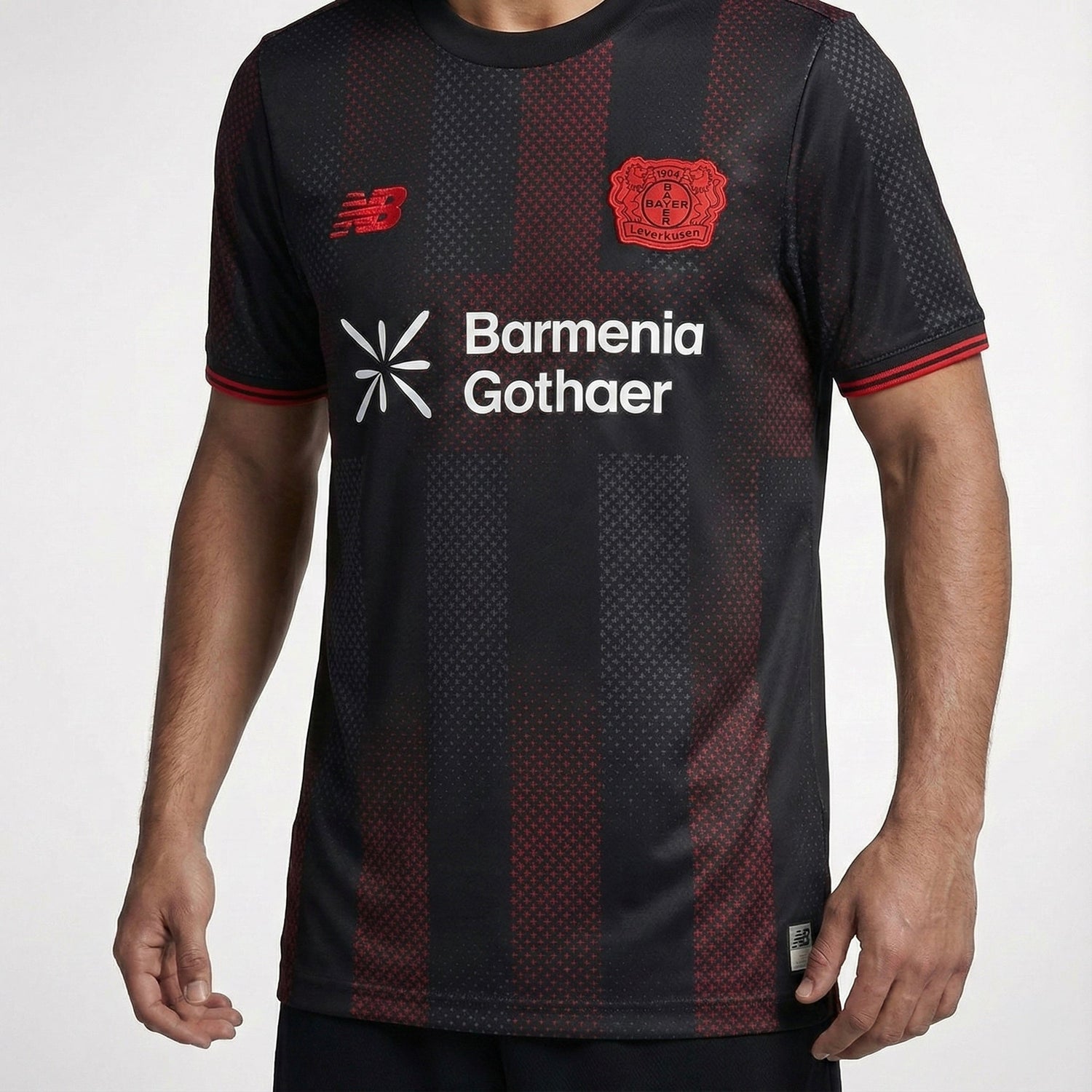 חולצת משחק באייר לברקוזן בית 25/26 - TheFutbolistaCloset