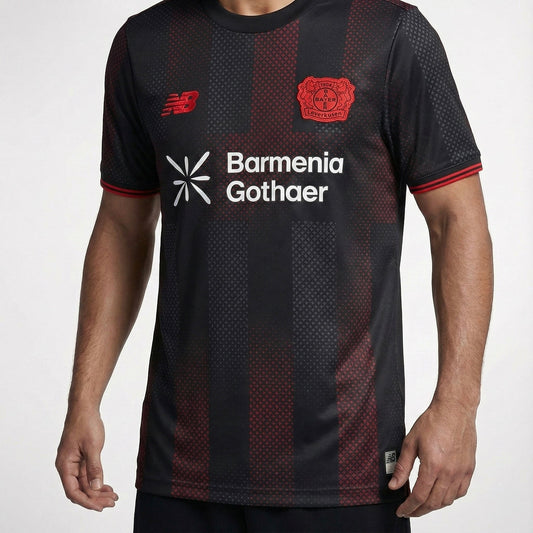 חולצת משחק רשמית באייר לברקוזן בית 25/26 - TheFutbolistaCloset