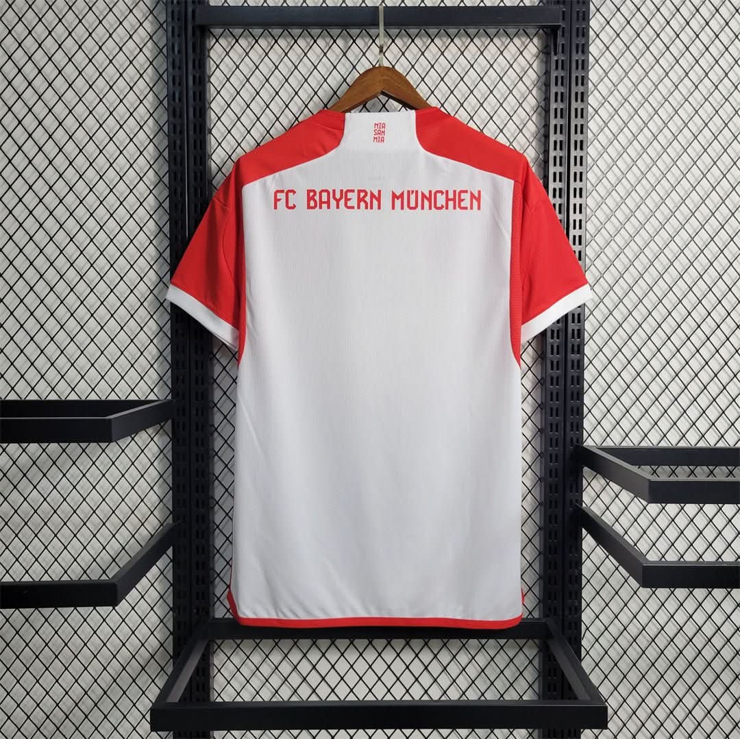 חולצת משחק רשמית באיירן מינכן בית 23/24 - TheFutbolistaCloset