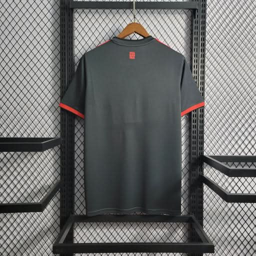 חולצת משחק רשמית באיירן מינכן שלישית 22/23 - TheFutbolistaCloset