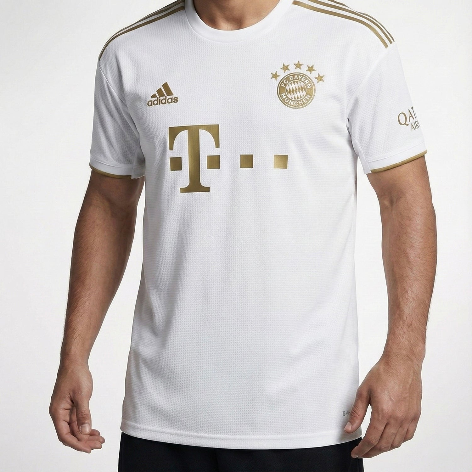 חולצת משחק באיירן מינכן חוץ 22/23 - TheFutbolistaCloset